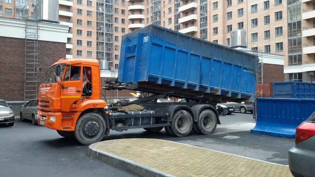 Аренда пухто для вывоза строительного и бытового мусора в Волжском в октябре
