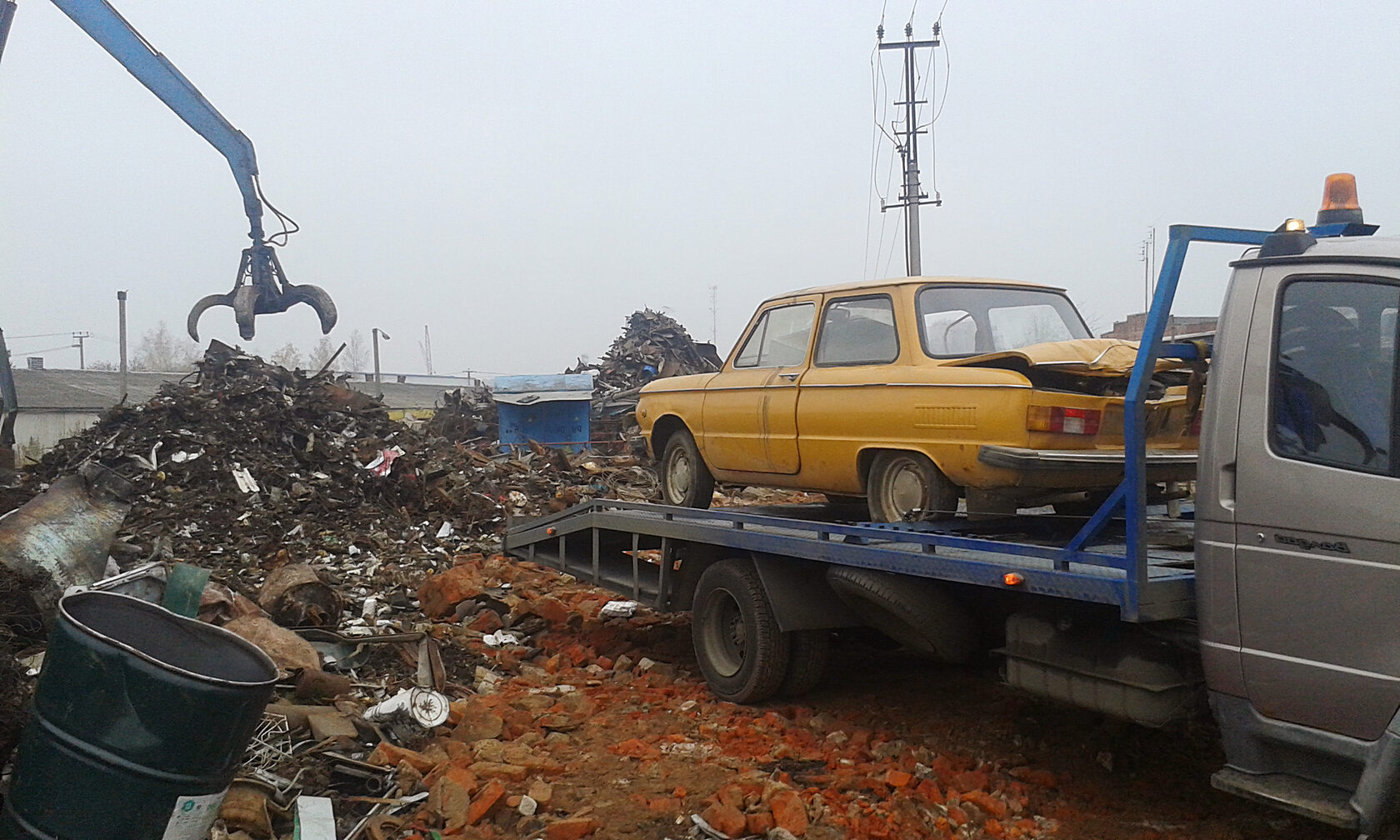 Вывоз старых автомобилей на утилизацию в Волжском от ПроМусор – утилизация автохлама и авто с вывозом от 304 руб